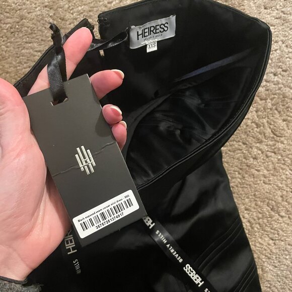 NWT Heiress Beverly Hills Black Exposed Seam Corset Mini Dress XXS - Picture 3 of 4